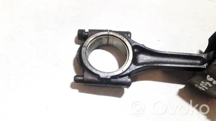 Skoda Fabia Mk1 (6Y) Piston avec bielle 411b