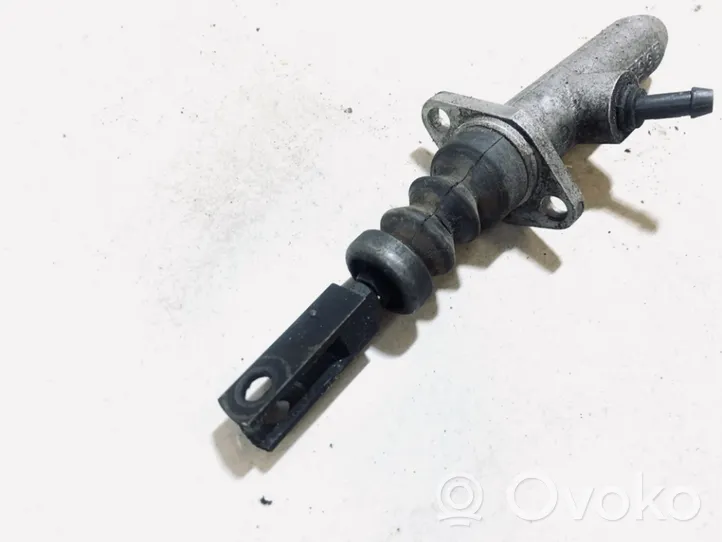 Audi 100 200 5000 C3 Główny cylinder sprzęgła 443721401a