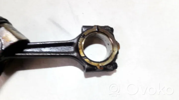 Fiat Punto (176) Piston avec bielle 