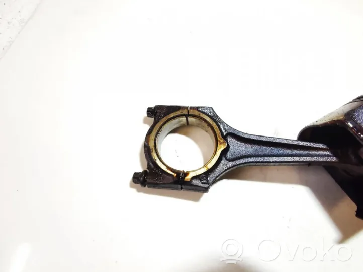 Opel Astra F Piston with connecting rod 