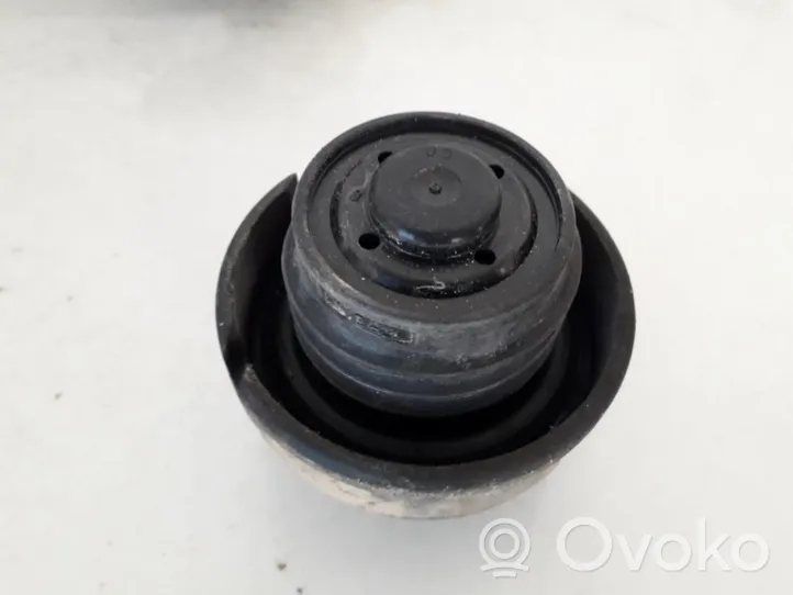 Audi 100 S4 C4 Tappo del serbatoio del carburante 