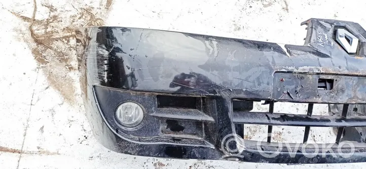 Renault Clio II Front bumper Juoda