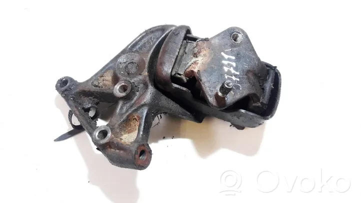 Toyota Previa (XR10, XR20) I Supporto di montaggio del motore 91731