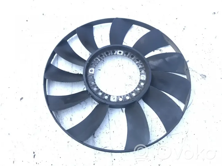 Audi A4 S4 B5 8D Hélice moteur ventilateur 058121301b