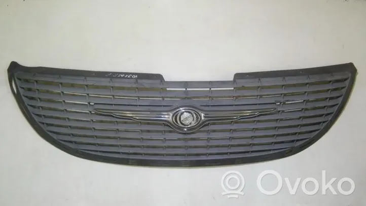 Chrysler Voyager Atrapa chłodnicy / Grill 4857522aa