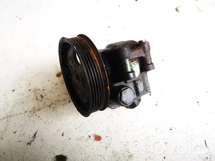 Ford Fiesta Power steering pump 96BF3A733AD