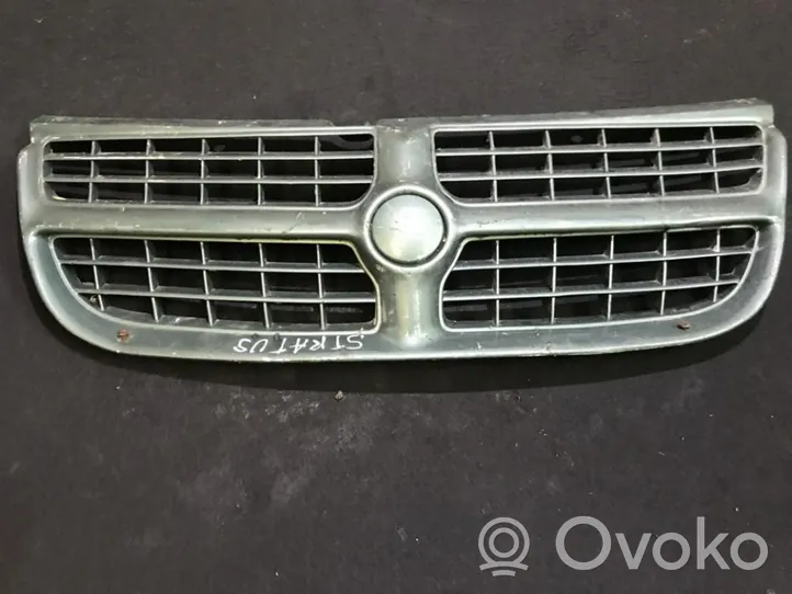 Chrysler Stratus Grille de calandre avant 