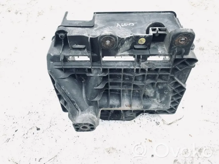 Skoda Fabia Mk1 (6Y) Vassoio scatola della batteria 6q0915419