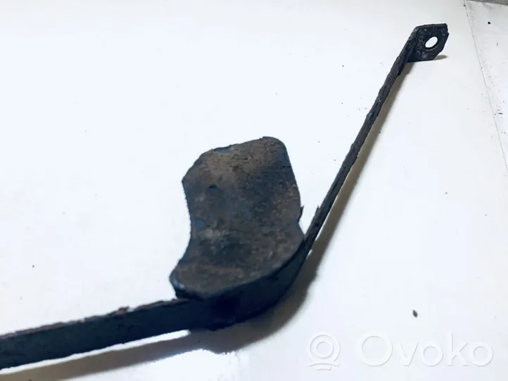 Opel Vectra B Fuel tank mounting bracket 