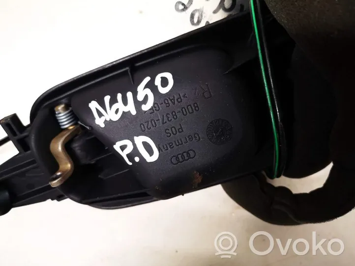 Audi A4 S4 B5 8D Priekinė atidarymo rankenėlė vidinė 8d0837020