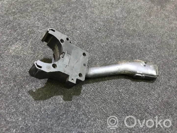 Audi A6 S6 C5 4B Leva comando tergicristalli 494551