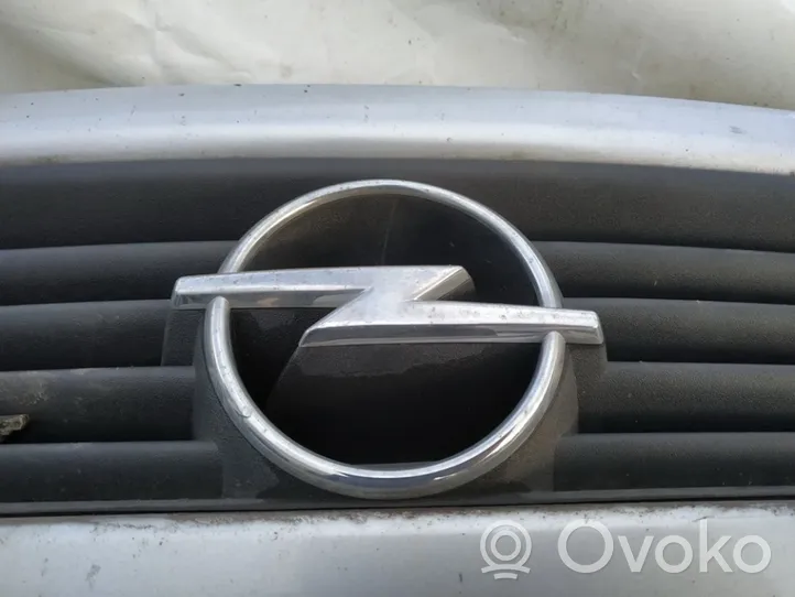 Opel Astra G Manufacturer badge logo/emblem 