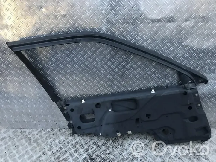 Audi 80 90 S2 B4 Cornice del finestrino/vetro portiera anteriore 