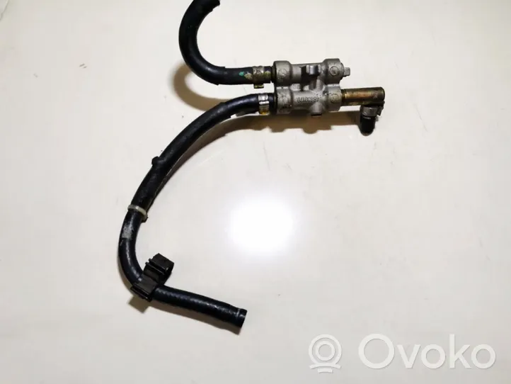 Alfa Romeo 166 Tuyau de conduite principale de carburant 46480170