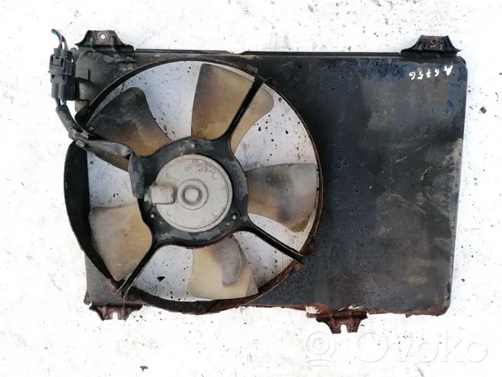 Nissan Primera Convogliatore ventilatore raffreddamento del radiatore 