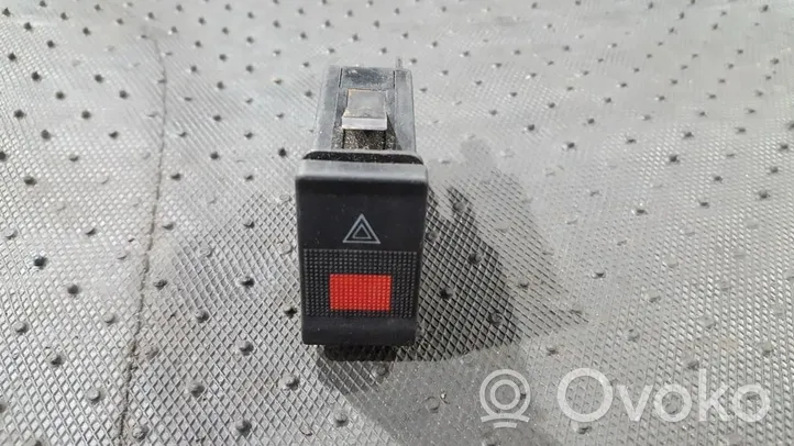 Audi A6 S6 C4 4A Botón interruptor de luz de peligro 4A0941509A