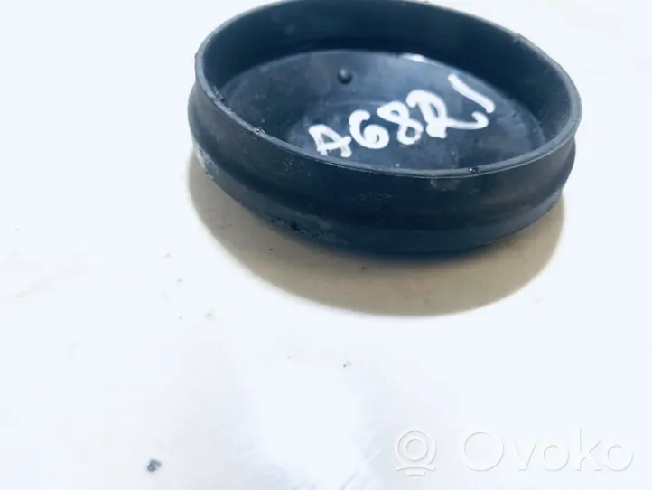 Nissan Qashqai Osłona żarówki lampy przedniej 153873