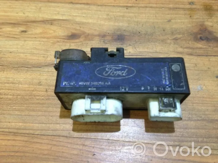 Ford Galaxy Relé del ventilador del refrigerador 95vw14b205aa