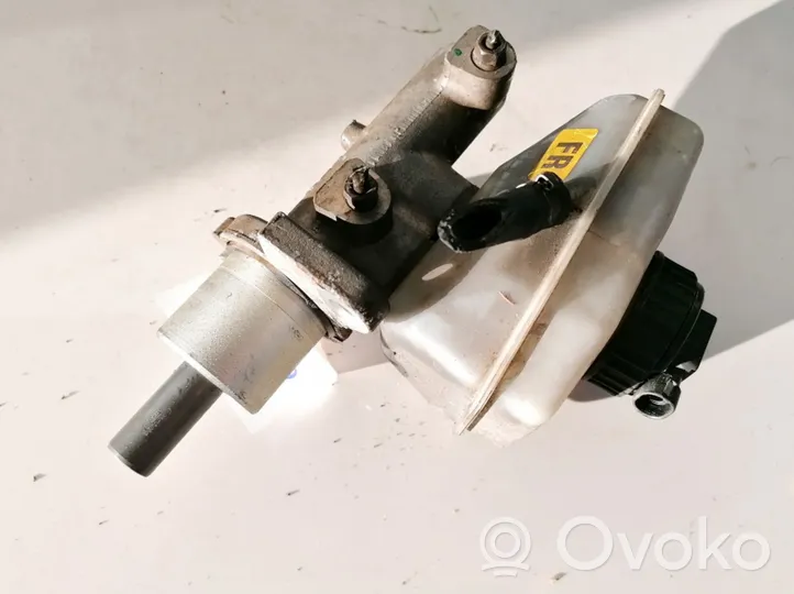 Opel Vectra B Pääjarrusylinteri 