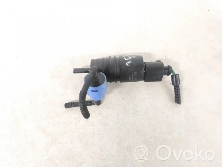 Skoda Octavia Mk1 (1U) Windscreen/windshield washer pump 1009550010