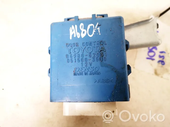 Toyota Yaris Door control unit/module 8598052051