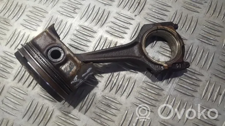 Opel Astra F Piston with connecting rod 