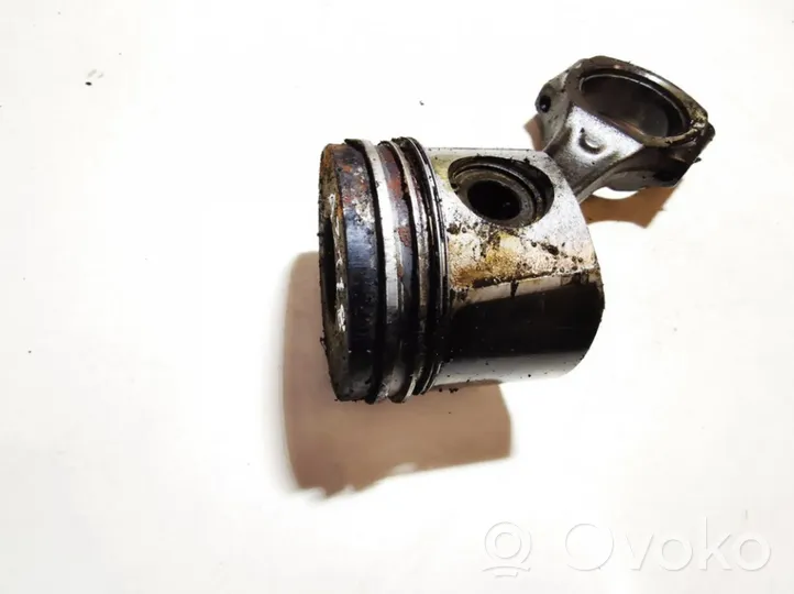 Land Rover Freelander Piston avec bielle 