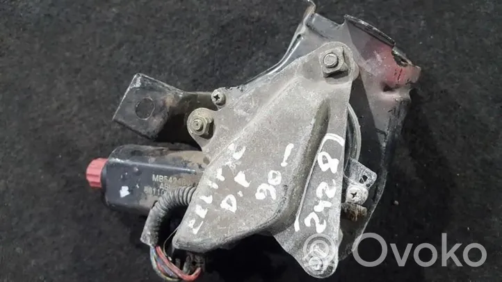 Mitsubishi Eclipse Parte del faro mb542480