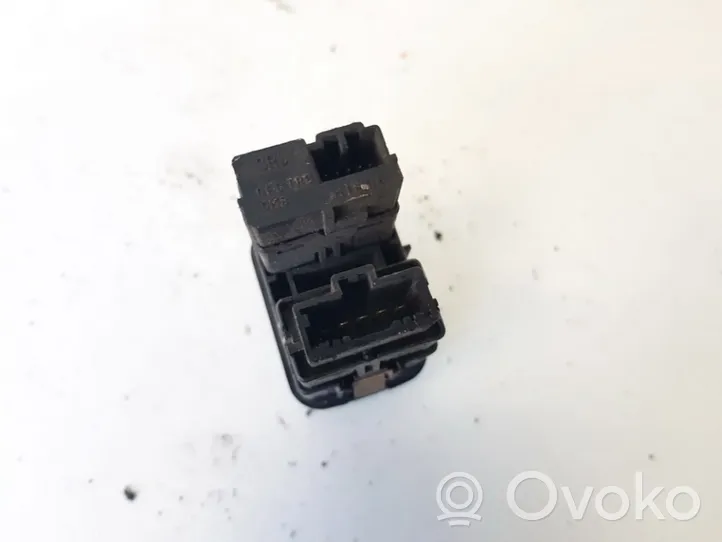 Honda Civic Windscreen/window heater switch 