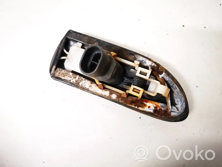 Opel Vectra B Etupuskurin suuntavilkku 09135507