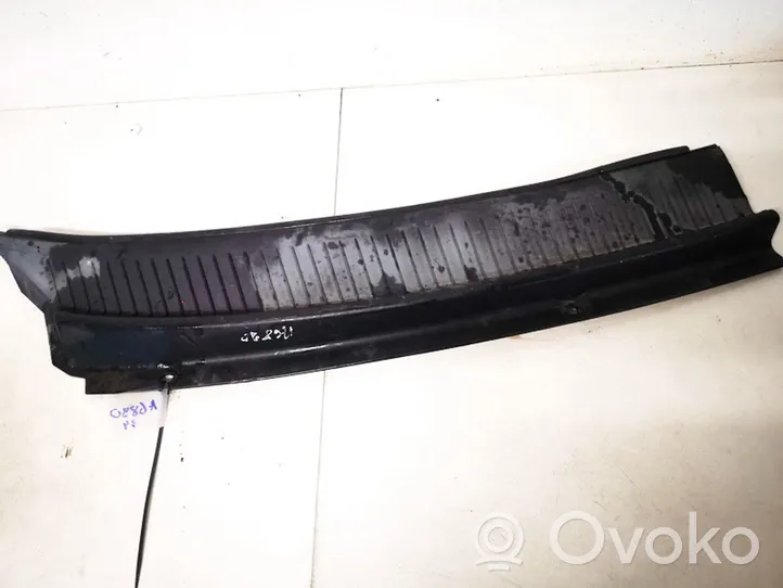 KIA Carnival Wiper trim 0k55250736