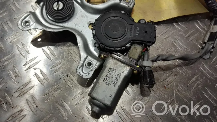 Lexus RX 300 Moteur de lève-vitre de porte arrière 8571048030