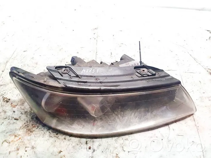 Hyundai Sonata Headlight/headlamp 