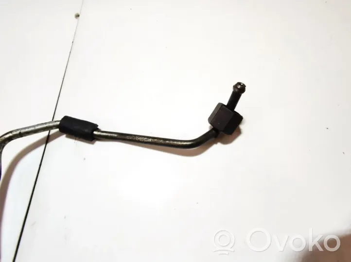 BMW 1 E81 E87 Tuyau d'alimentation conduite de carburant 