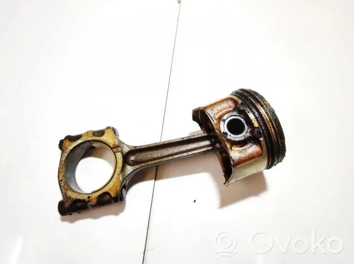 Mazda 323 Piston avec bielle 