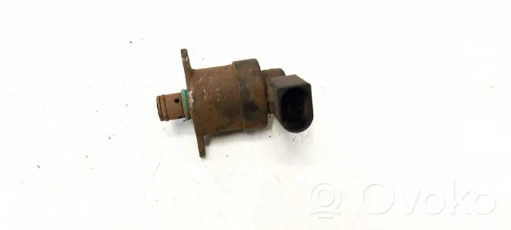 BMW X5 E53 Fuel pressure sensor 0928400560