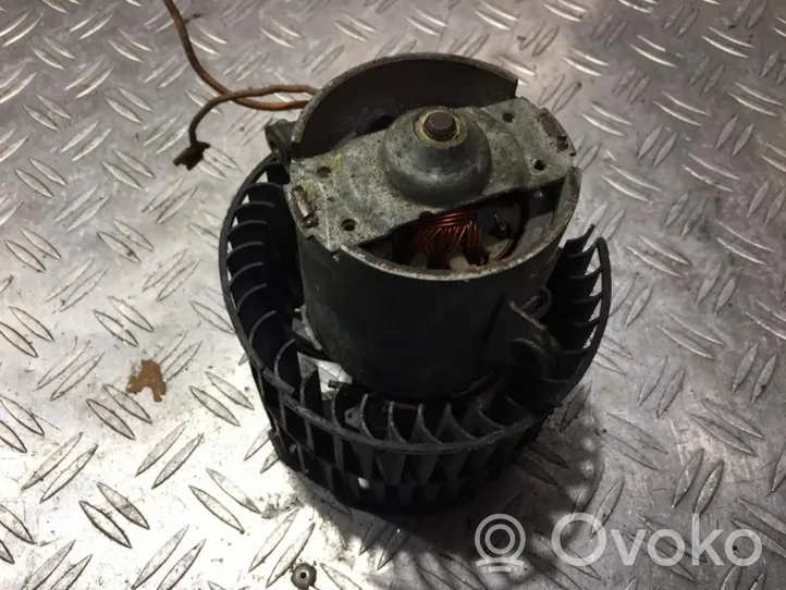 Saab 900 Ventola riscaldamento/ventilatore abitacolo 1bb52