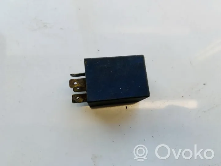 Opel Zafira A Other relay 90240092