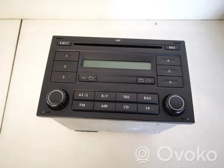 Volkswagen Polo IV 9N3 Unité principale radio / CD / DVD / GPS 6q0035152a