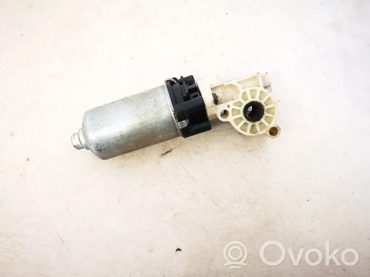 Toyota Avensis T250 Motorino di regolazione del sedile 8582033020