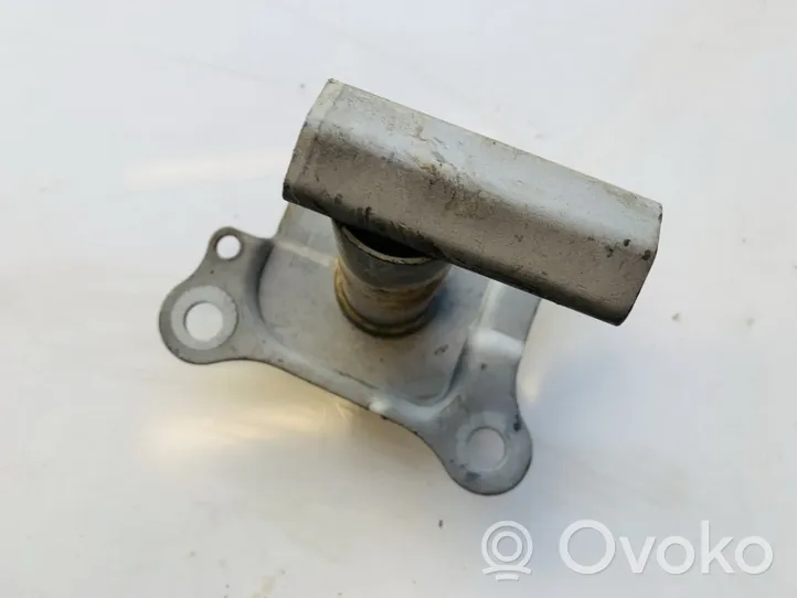 Audi TT Mk1 Staffa di rinforzo montaggio del paraurti anteriore 8n0807134