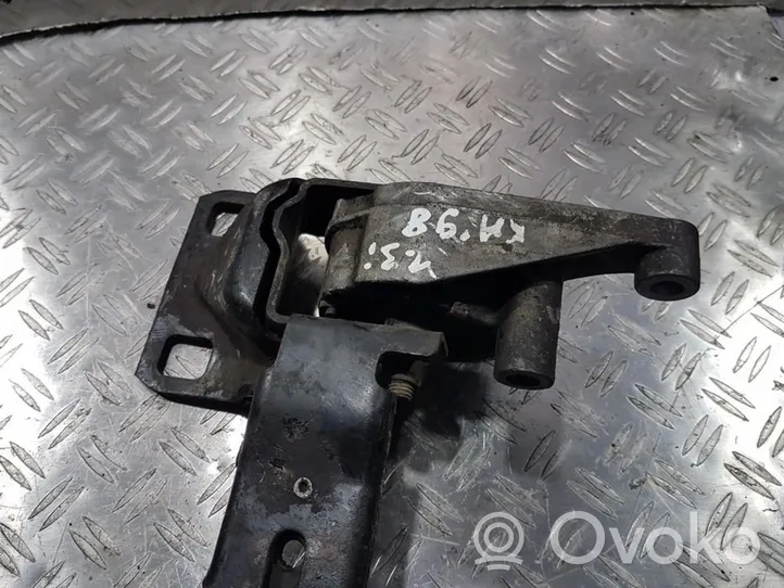 Ford Ka Engine mount bracket 