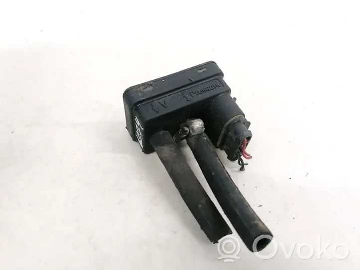 Volkswagen PASSAT B5 Sensore di pressione dei gas di scarico E310R036342