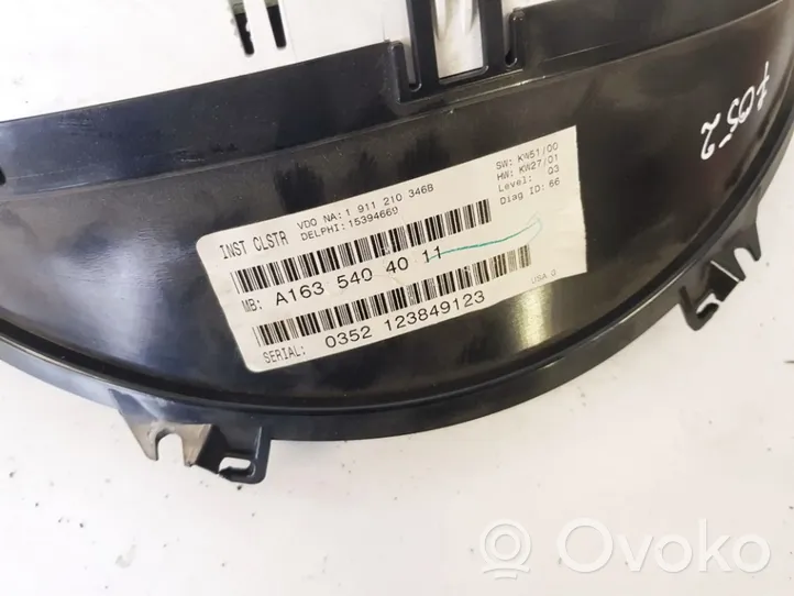 Mercedes-Benz ML W163 Tachimetro (quadro strumenti) A1635404011