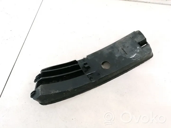 Audi A4 S4 B5 8D Kratka dolna zderzaka przedniego 8D0807348G