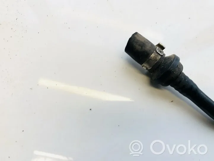 Audi 100 200 5000 C3 Tube d'admission d'air 443611