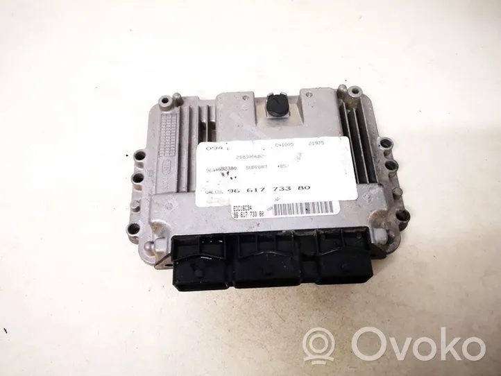 Citroen C4 I Centralina/modulo del motore 9661773380