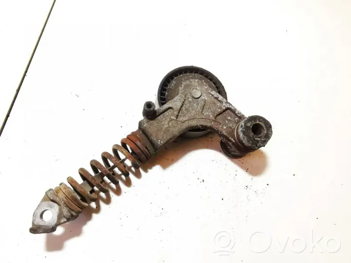 Opel Corsa B Napinacz paska alternatora 