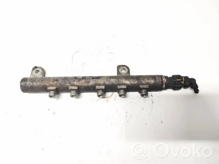 Opel Zafira B Fuel main line pipe 0445214095