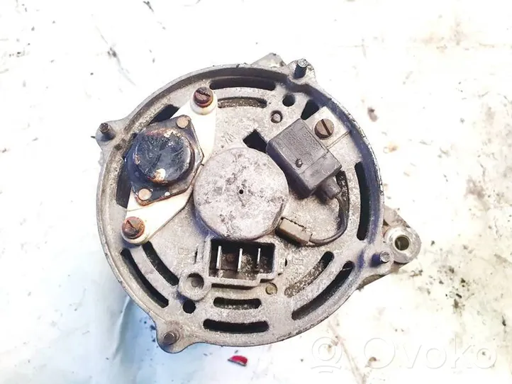 Volkswagen PASSAT B2 Alternator 0120489228